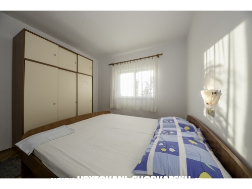 APARTMANI DEBELI - ostrov Rab Croatie