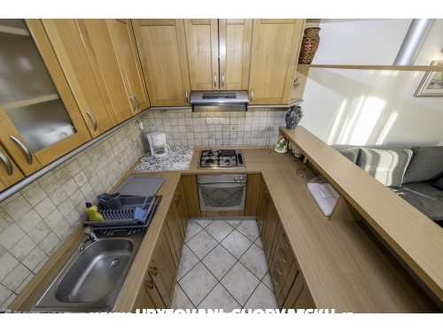 APARTMANI DEBELI - ostrov Rab Croatie