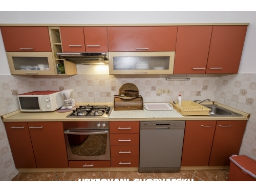 APARTMANI DEBELI - ostrov Rab Croatie