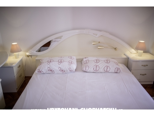 APARTMANI DEBELI - ostrov Rab Croatie