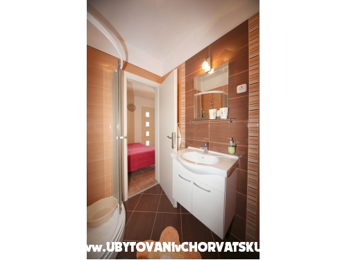Apartments Tona - Rogoznica Croatia
