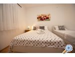 Apartment Neva - Rogoznica Croatia