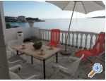 Apartmny Bebe - rogoznica Chorvtsko