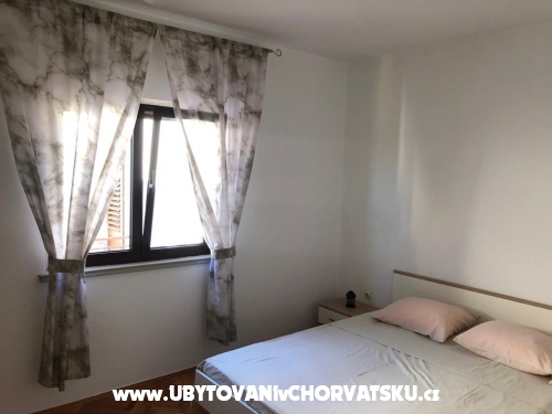 Apartmanok Diana - Rogoznica Horvtorszg