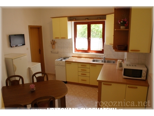 Apartments Karabati - Rogoznica Croatia