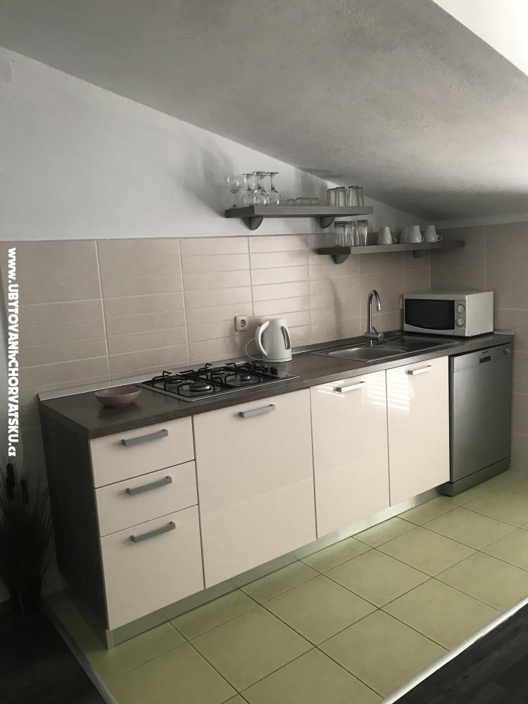 Apartmny Leona Rogoznica - Rogoznica Chorvtsko