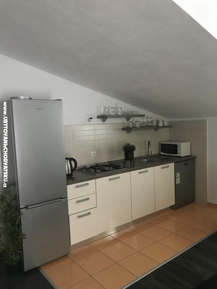 Apartmny Leona Rogoznica - Rogoznica Chorvtsko