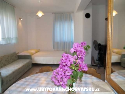 Apartamenty Maslina - Rogoznica Chorwacja