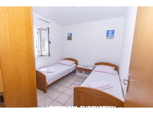 Apartments Mia - Rogoznica Croatia