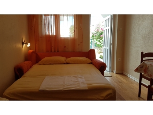 Apartments Mijo - Rogoznica Croatia