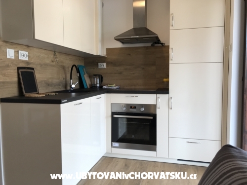 Appartements Raanj (Appartements Soldi) - Rogoznica Kroatien