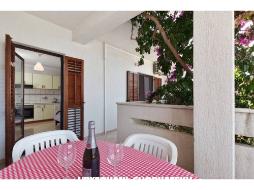 Appartements Raanj (Appartements Soldi) - Rogoznica Kroatien
