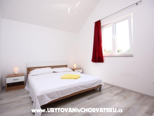 Villa Apartments Šimac - Rogoznica Croatia