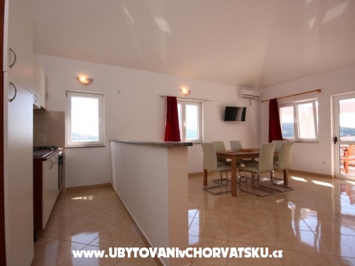Villa Apartamenty Šimac - Rogoznica Chorwacja