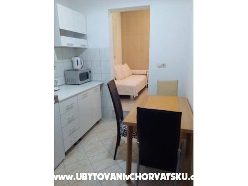 Apartmanok Sineva - Rogoznica Horvtorszg