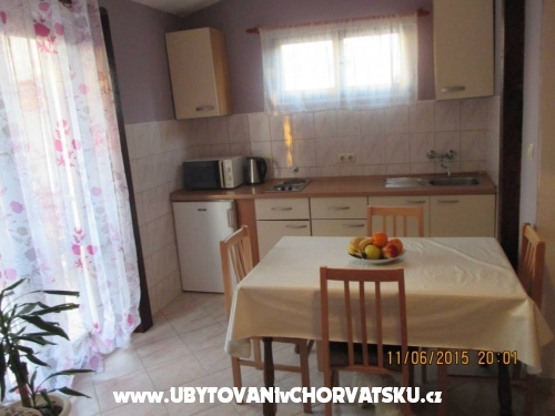 Apartments Sineva - Rogoznica Croatia