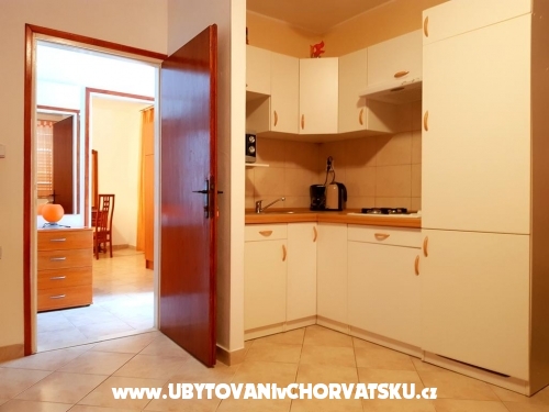 Appartements Vesna - Rogoznica Kroatien