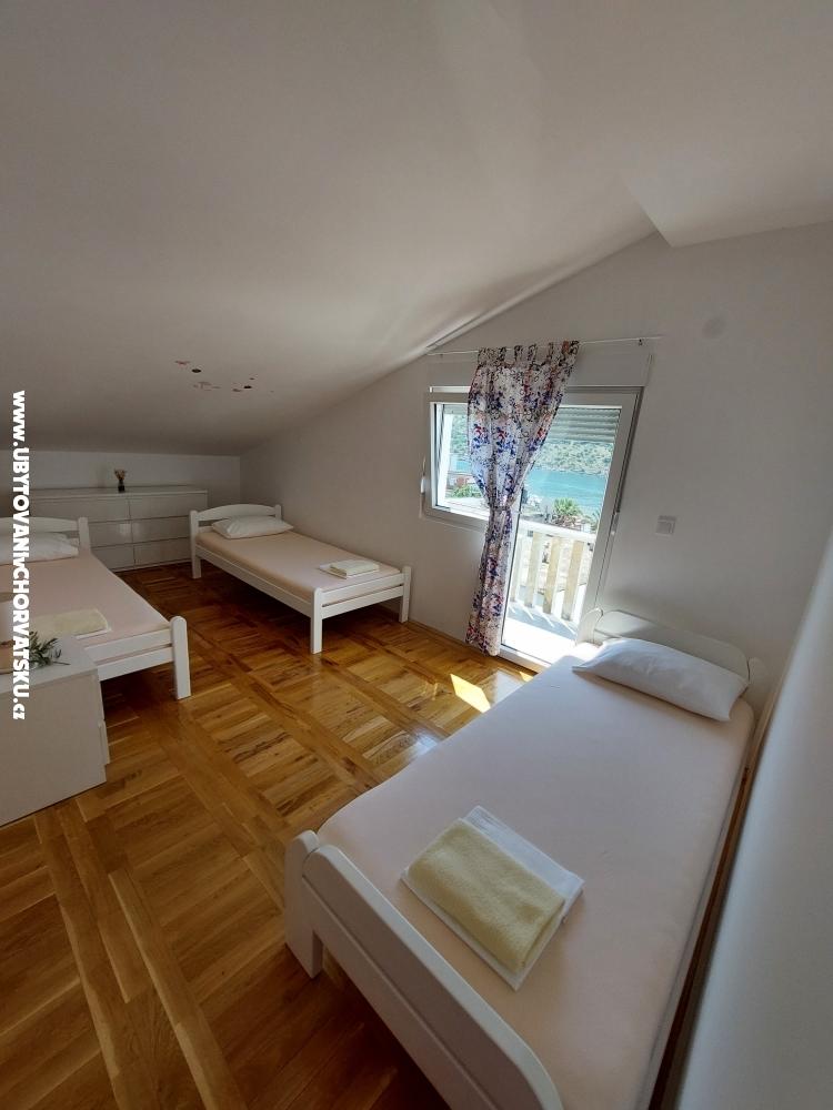 Apartments Crnjac - Rogoznica Croatia