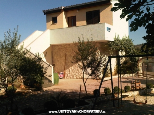 Appartements Kreimir OD 30 EUR - Rogoznica Croatie