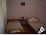 Apartmny Kreimir OD 30 EUR - Rogoznica Chorvatsko