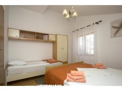 Apartments Lucija - Rogoznica Croatia
