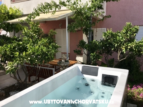 Villa Linda - Rogoznica Hrvatska