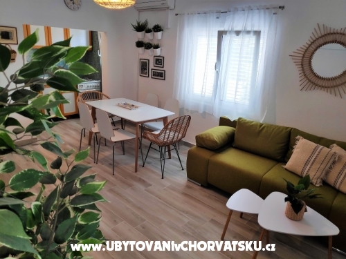 Apartmanok Captain`s house - Rogoznica Horvátország