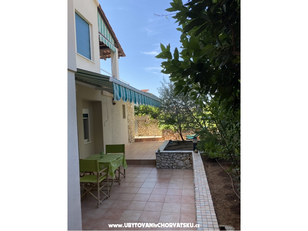 Apartmani Jakov - Rogoznica Hrvatska