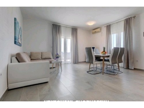 Apartmaji Ljuba - Rogoznica Hrvaka