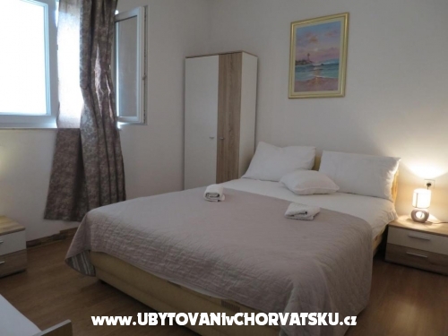 Apartments Milica - Rogoznica Croatia