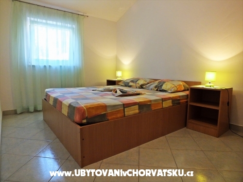 Apartments Sandra - Rogoznica Croatia