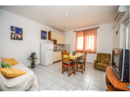 Appartements Slavica - Rogoznica Croatie