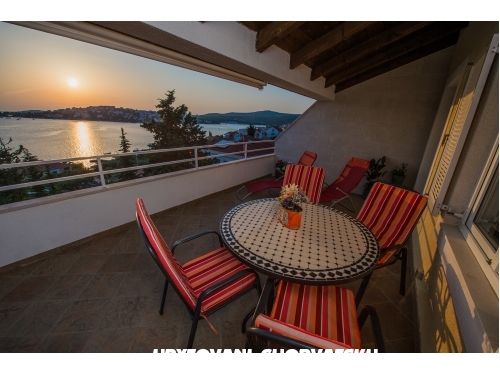 Appartements Slavica - Rogoznica Croatie