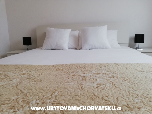 Apartmanok Uki - Rogoznica Horvtorszg