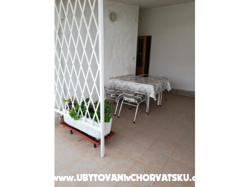 Apartmanok Uki - Rogoznica Horvtorszg