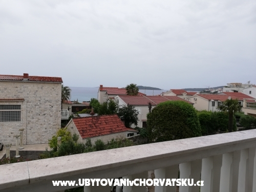 Apartmani Ukić - Rogoznica Hrvatska