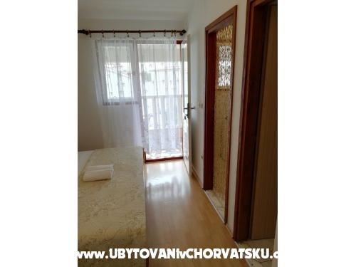 Apartmanok Uki - Rogoznica Horvtorszg