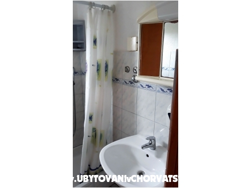 Apartmanok Uki - Rogoznica Horvtorszg
