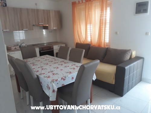 Apartments Angelina - ibenik Croatia