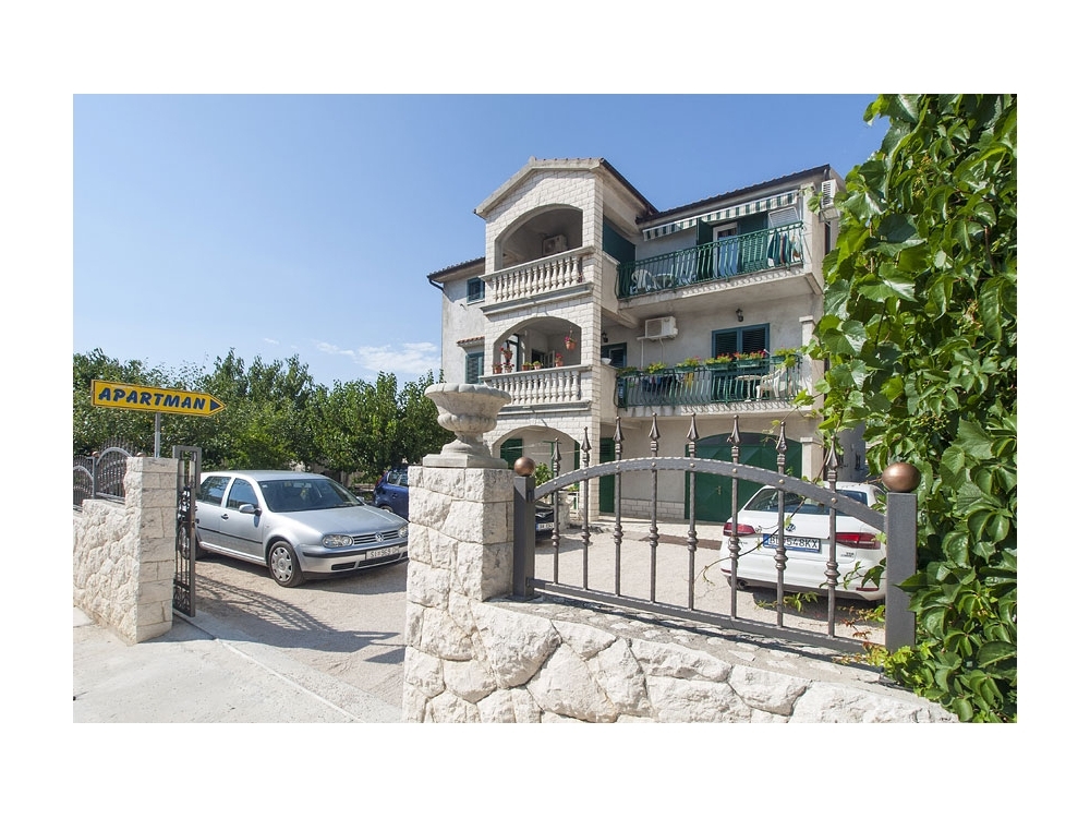 Apartments Joso - ibenik Croatia