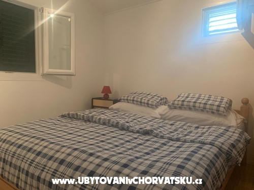 Apartments Brodarica Gaj - Šibenik Croatia