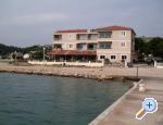 Apartments NENSI apartmaji Hrvaška Šibenik