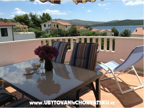 Apartmny Mioc abori ibenik - ibenik Chorvatsko