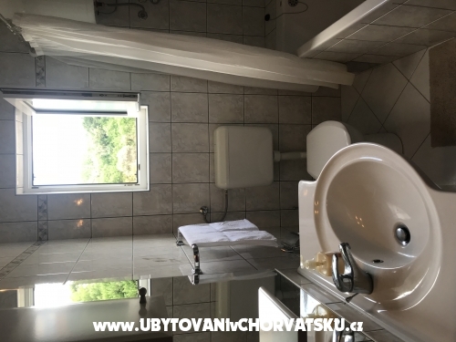 Apartmny ADRIA - Sveti Petar Chorvtsko