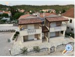 Appartements M.A.I.S. , Tisno, Croatie