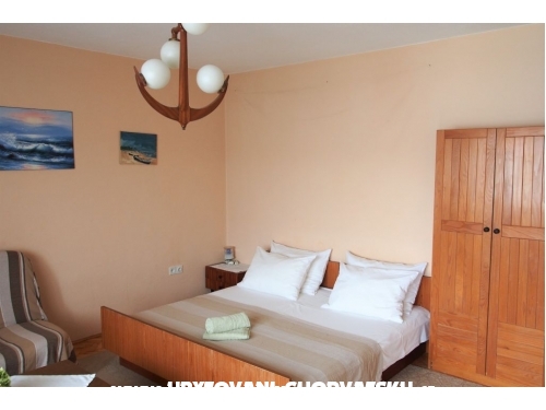 Apartmny Anica - Trogir Chorvtsko