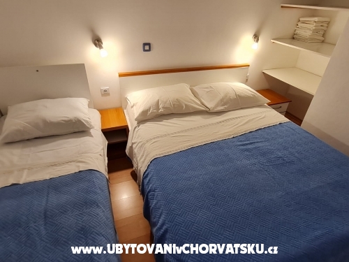 Apartamenty Katić Slatine - Trogir Chorwacja