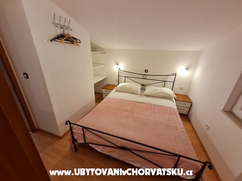 Apartmanok Katić Slatine - Trogir Horvátország