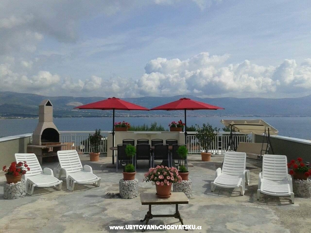 Apartmani Kneevi - Trogir Hrvatska