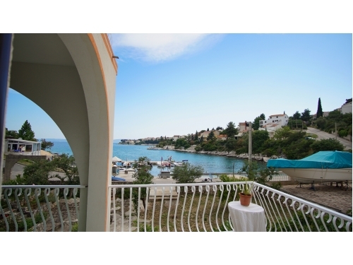 Apartments Laura - Trogir Croatia